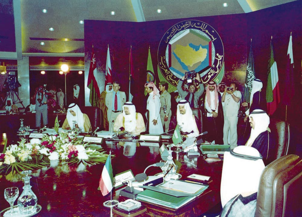 سعود الفيصل .. مسيرة 50 عاما حافلة بالعطاء والإنجاز