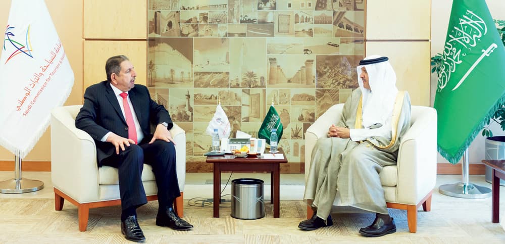الأمير سلطان بن سلمان يبحث مع السفير العراقي سبل التعاون بين البلدين