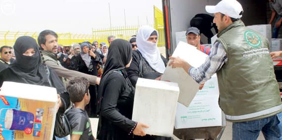 «نصرة الأشقاء» توزع 1034 طردا غذائيا على السوريين في الأردن