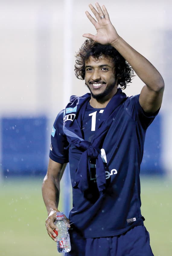 الهلال .. تحت المطر