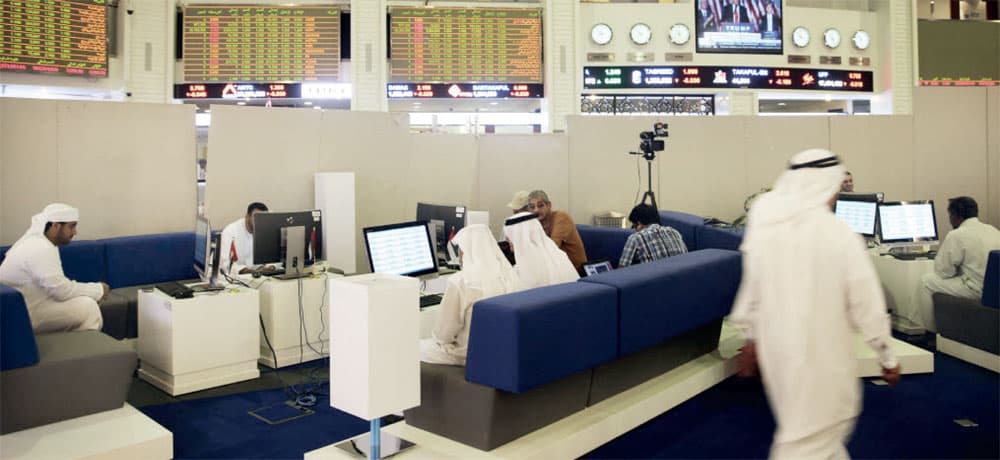 صعد مؤشر دبي 0.23 في المائة جراء عمليات زيادة مراكز جديدة بالقطاعات القيادية. «رويترز»