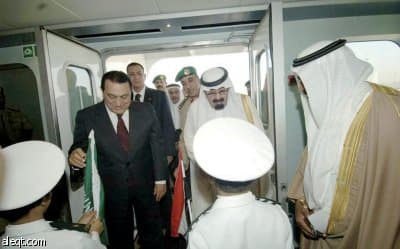 الملك ومبارك يدشنان سفينتي الرياض والقاهرة