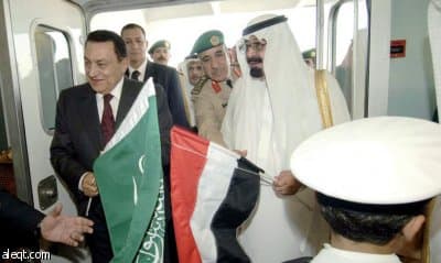الملك ومبارك يدشنان سفينتي الرياض والقاهرة