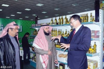 خبير أسترالي يرشح "مهرجان زيتون الجوف" للدولية
