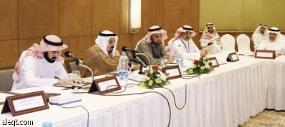 العنقري يطالب الملحقيات الثقافية بالتواصل مع المبتعثين وحل مشكلاتهم