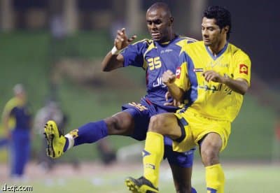 القادسية يتحدى الهلال .. والنصر يقاتل الحزم بأسلحة جديدة