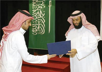 مكتب تربية جنوب العاصمة يهيئ 190 معلماً جديداً