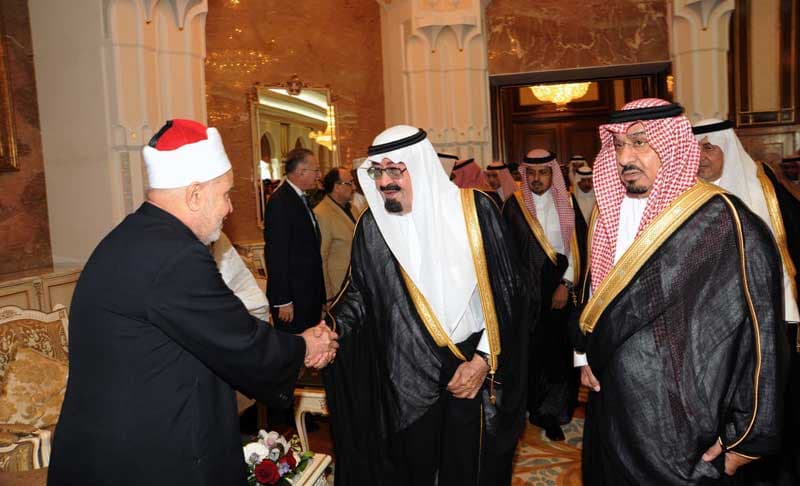 خادم الحرمين الشريفين: المملكة هيأت كل ما تستطيع لخدمة ضيوف الرحمن وردع كل من تسول له نفسه المساس بعبادتهم وأمنهم
