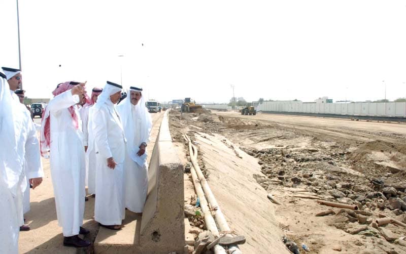 خالد الفيصل: ماحدث في جدة سببه بناء الأحياء على مجاري السيول وتأخر مشروعات التصريف