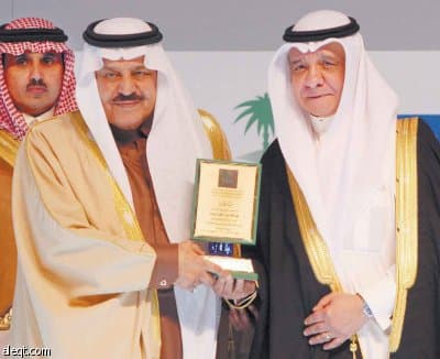 الملك يثمن دور السياسة النقدية والمالية للحكومة في تجاوز الأزمة