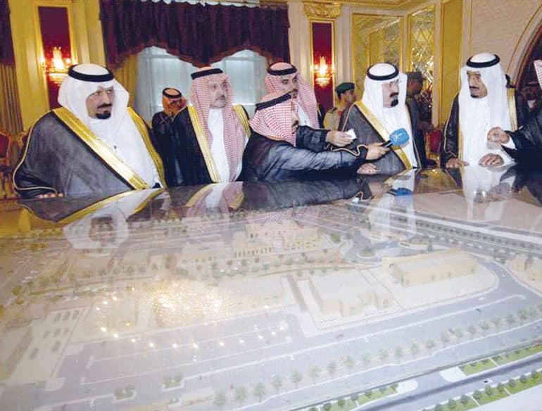 15 مركزا إداريا في الرياض تعالج نقص مباني الإدارات الحكومية