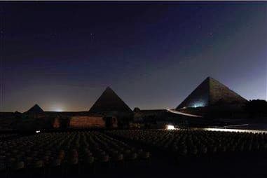 مصر تطفئ أنوار الأهرامات وقلعة صلاح الدين ساعتين في يوم الأرض