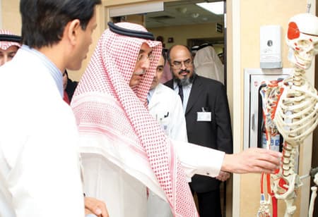 الرياض: تأسيس أول بنك لزراعة العظام في الشرق الأوسط