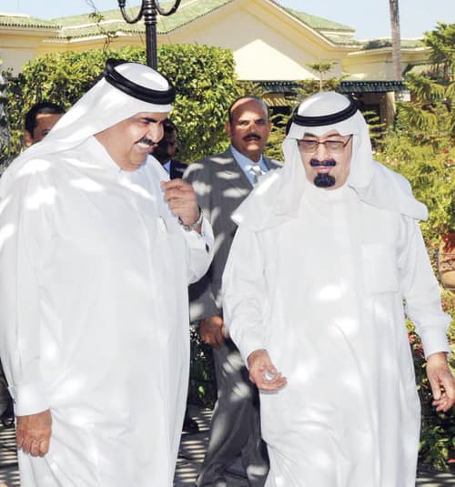 خادم الحرمين الشريفين يستقبل أمير قطر في الدار البيضاء