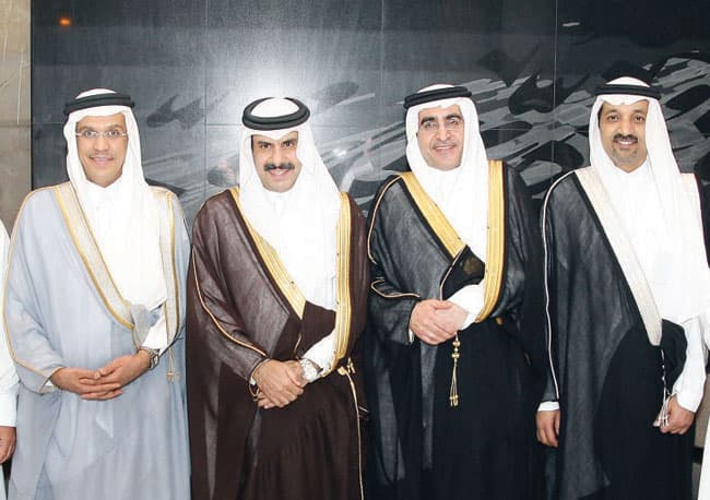 د. عزام الدخيل يحتفل بزفاف ابنته «ديمة» إلى فهد بن دايل