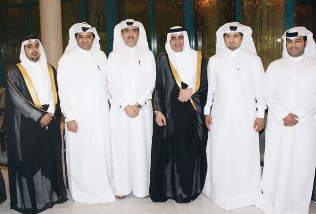 د. عزام الدخيل يحتفل بزفاف ابنته «ديمة» إلى فهد بن دايل