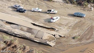 الليث: السيول تجرف الطرق.. العثور على جثتين والبحث جارٍ عن 3 مفقودين