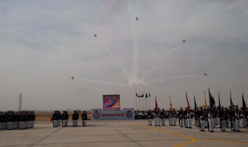 خالد بن سلطان: كلية الملك فيصل الجوية سيتم نقلها.. ولاصحة لرفع القبول في الكليات العسكرية للمرحلة الجامعية