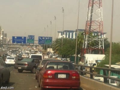 أمانة جدة تحدد أكثر من 100 موقع خطر لتجمعات مياه السيول