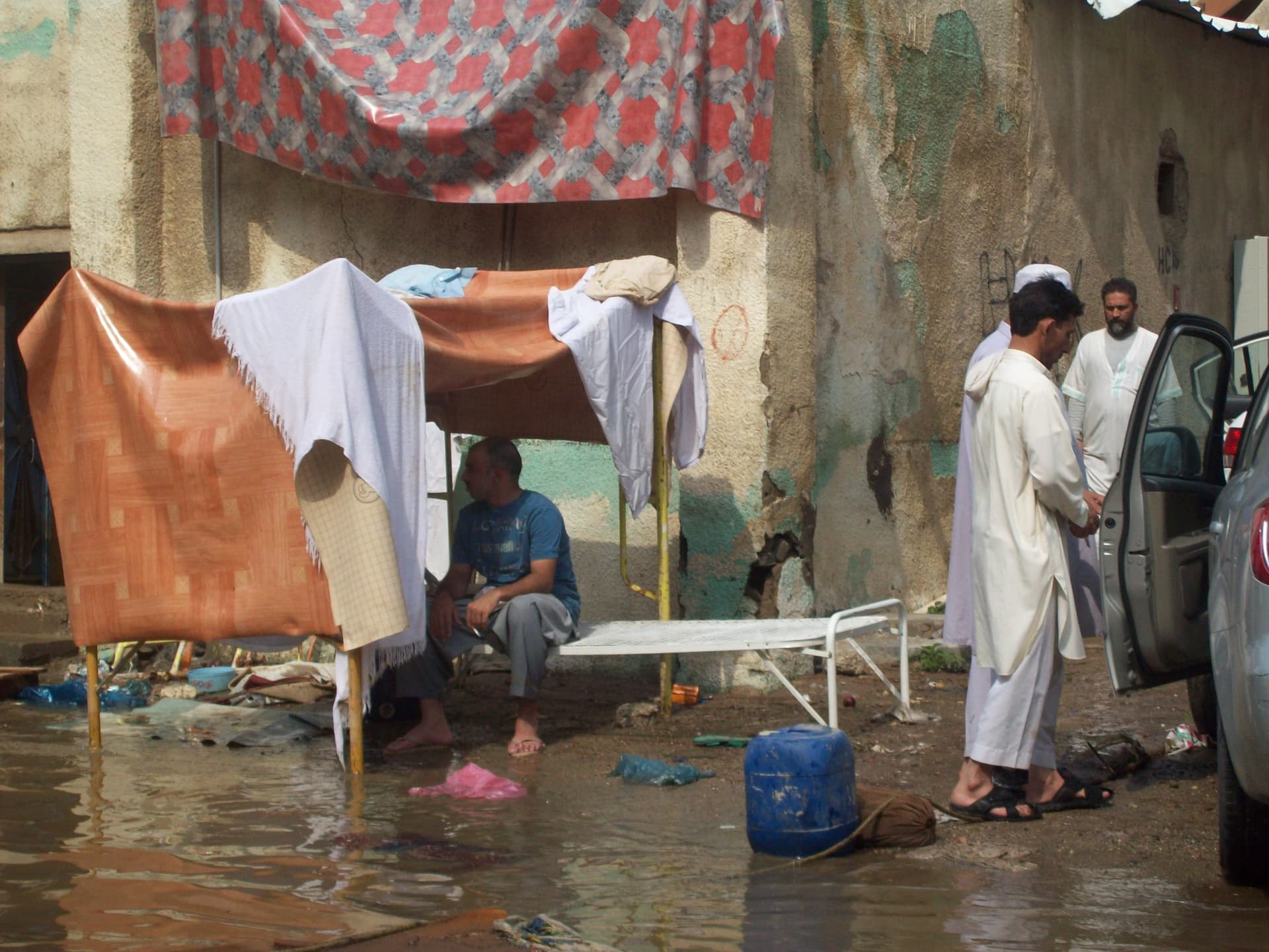 أمانة جدة تحدد أكثر من 100 موقع خطر لتجمعات مياه السيول