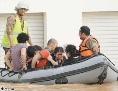 أمانة جدة تحدد أكثر من 100 موقع خطر لتجمعات مياه السيول