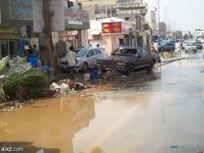 أمانة جدة تحدد أكثر من 100 موقع خطر لتجمعات مياه السيول