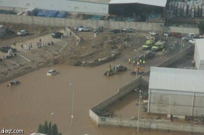 أمانة جدة تحدد أكثر من 100 موقع خطر لتجمعات مياه السيول