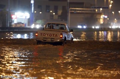 أمطار وزخات من البرد تعانق الرياض