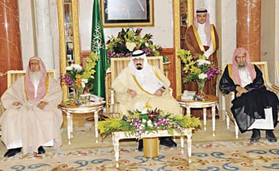 خادم الحرمين يتلقى التعازي في وفاة الأميرة صيتة بنت عبد العزيز