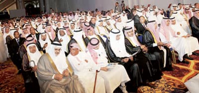 وزير التجارة: ماضون قدماً في التصدي لكل الظواهر والممارسات التجارية غير المشروعة