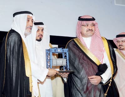 وزير التجارة: ماضون قدماً في التصدي لكل الظواهر والممارسات التجارية غير المشروعة