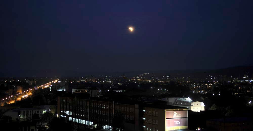 خسوف القمر في صور