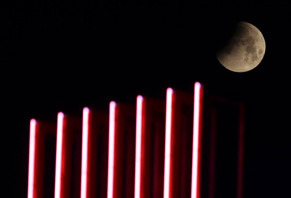 خسوف القمر في صور