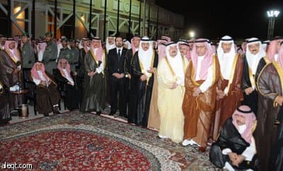 جثمان سلطان في الرياض ... صور اللقاء ... حكاية الوفاء (عدسة : خالد الخميس)