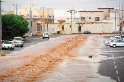 حائل .. مخاوف من تغيير مسارات الأودية والتوسع في البحيرات