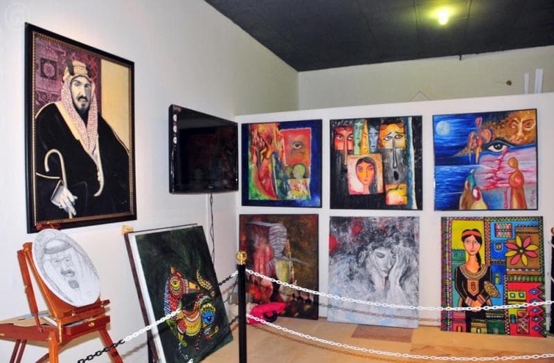معرض الفنون التشكيلية في الجنادرية يعرض 500 لوحة من مختلف مناطق المملكة