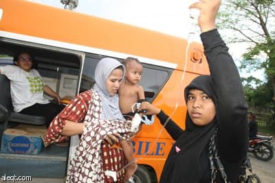 رئيس اندونيسيا : حتى الآن لا يوجد وفيات جراء الزلزال .. وإندونيسيا ترفع التحذير من موجات تسونامي - فيديو