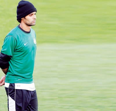 ياسر.. اعتزل