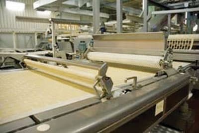 الشركة الوطنية لصناعة البسكويت والحلويات تستحوذ على حصة سوقية كبيرة في المملكة