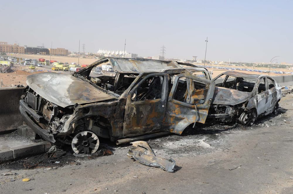 قصة مصورة.. انفجار شاحنة الغاز في الرياض بعدسات وكالات الأنباء