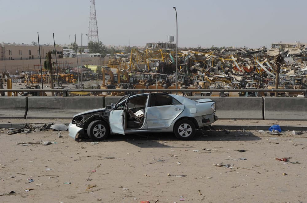 قصة مصورة.. انفجار شاحنة الغاز في الرياض بعدسات وكالات الأنباء