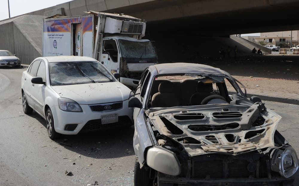 قصة مصورة.. انفجار شاحنة الغاز في الرياض بعدسات وكالات الأنباء