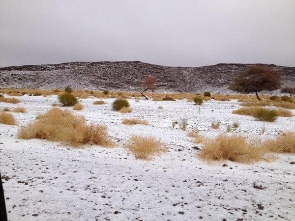 قصة مصورة: الثلوج تزين حزم الجلاميد في الحدود الشمالية