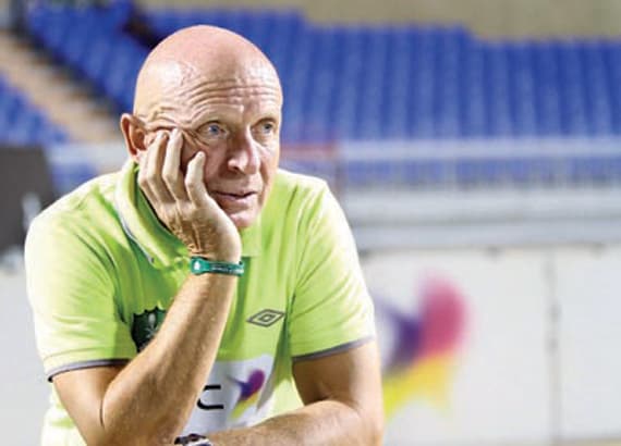 جاروليم يؤجِّل خطة الاتحاد
