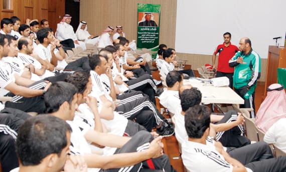 كيف عَلِم المالكي بتأهل الهلال؟