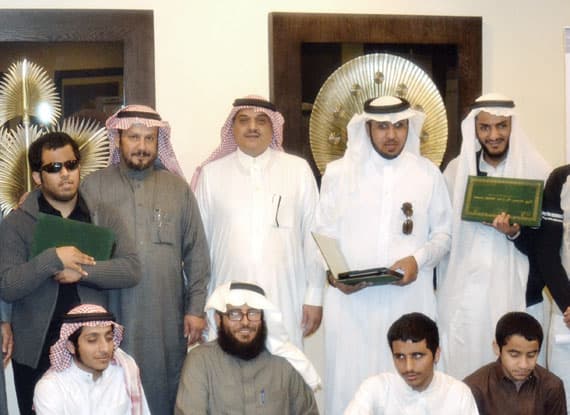 بنك الجزيرة يدرّب 2372 شاباً وفتاة ويمول 931 من مشاريع الأسر المنتجة عام 2012