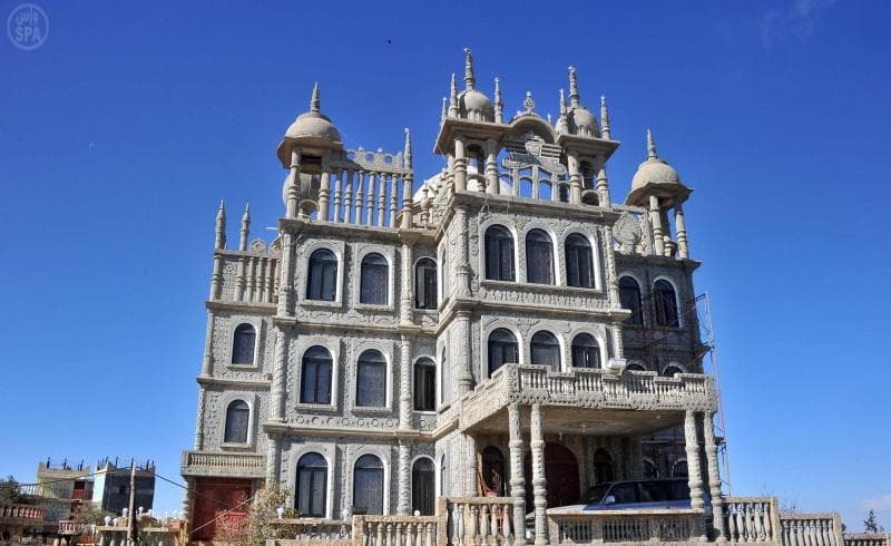 قصة مصورة: قصر الحضارات بالنماص يعيد للعالم زمن التاريخ الإسلامي العريق