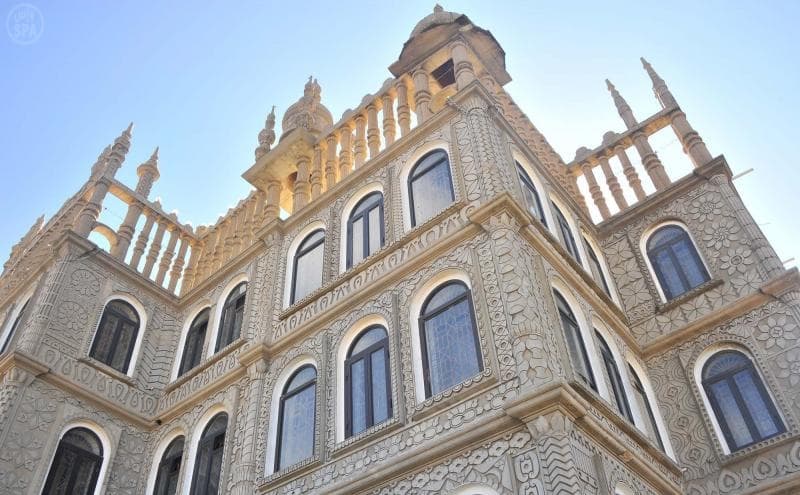 قصة مصورة: قصر الحضارات بالنماص يعيد للعالم زمن التاريخ الإسلامي العريق