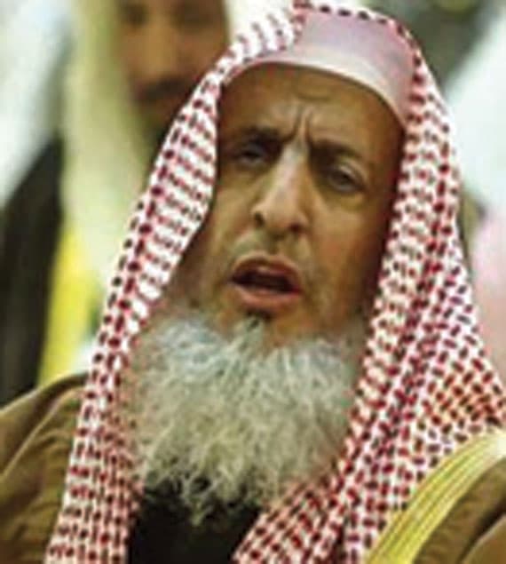المفتي: هناك من يتتبع العورات ويروج الإشاعات لبث الفرقة