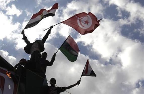 الفساد في الدول العربية زاد بعد انتفاضات الربيع العربي